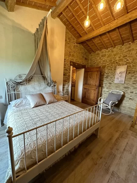 camera matrimoniale-casa-vacanze-umbria